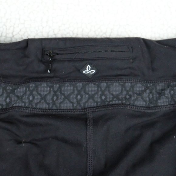 Prana Capris Womens Small Black Capris Yoga Stretchy Outdoor Performance - Picture 5 of 9